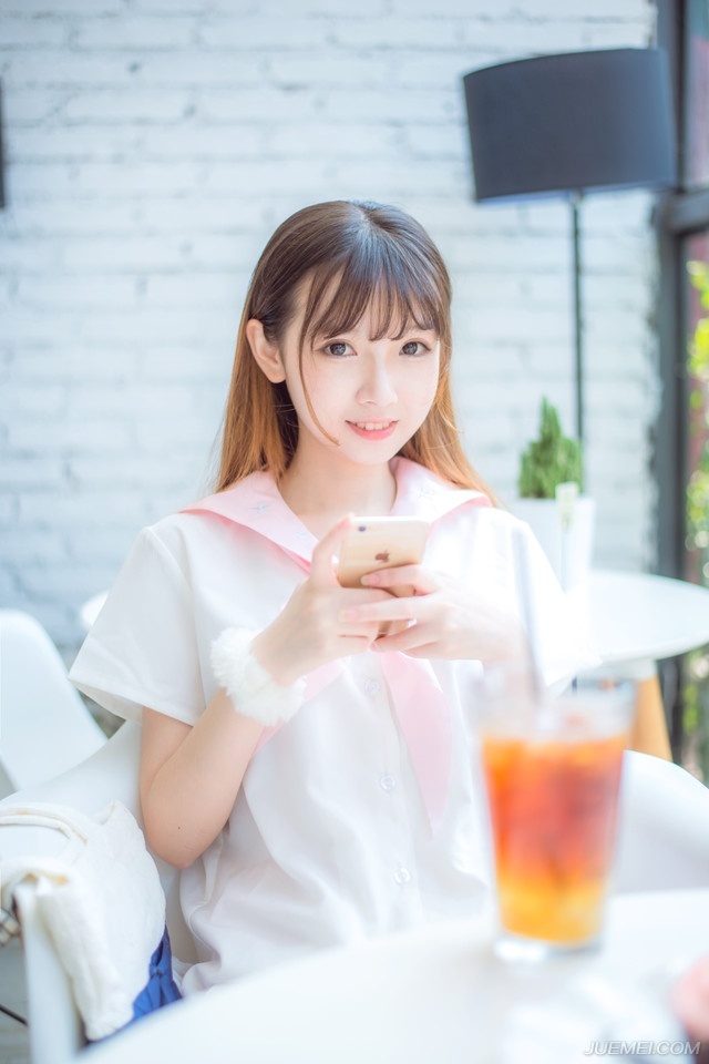 “那就找个由头，将他杀掉，省的每天看着碍眼。”
